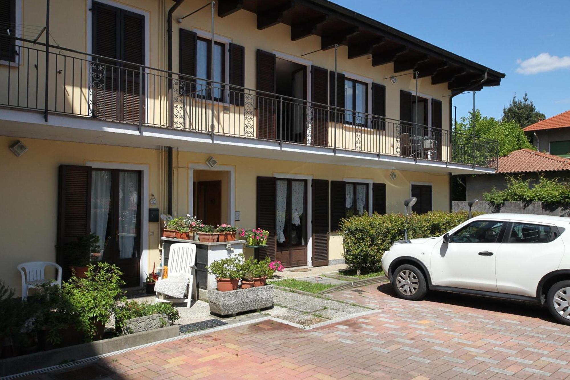 Petalo Bianco 100M From Lake - Happy Rentals بافينو المظهر الخارجي الصورة