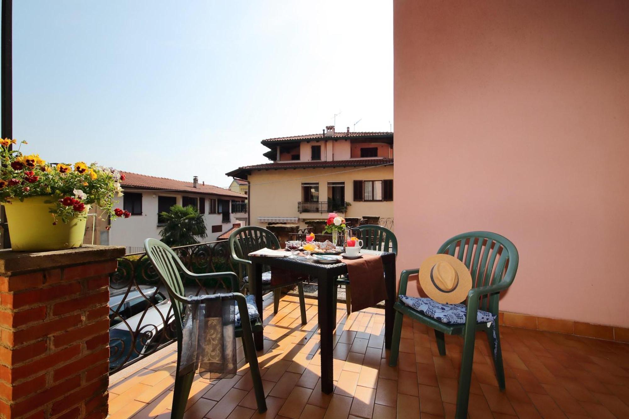 Petalo Bianco 100M From Lake - Happy Rentals بافينو المظهر الخارجي الصورة