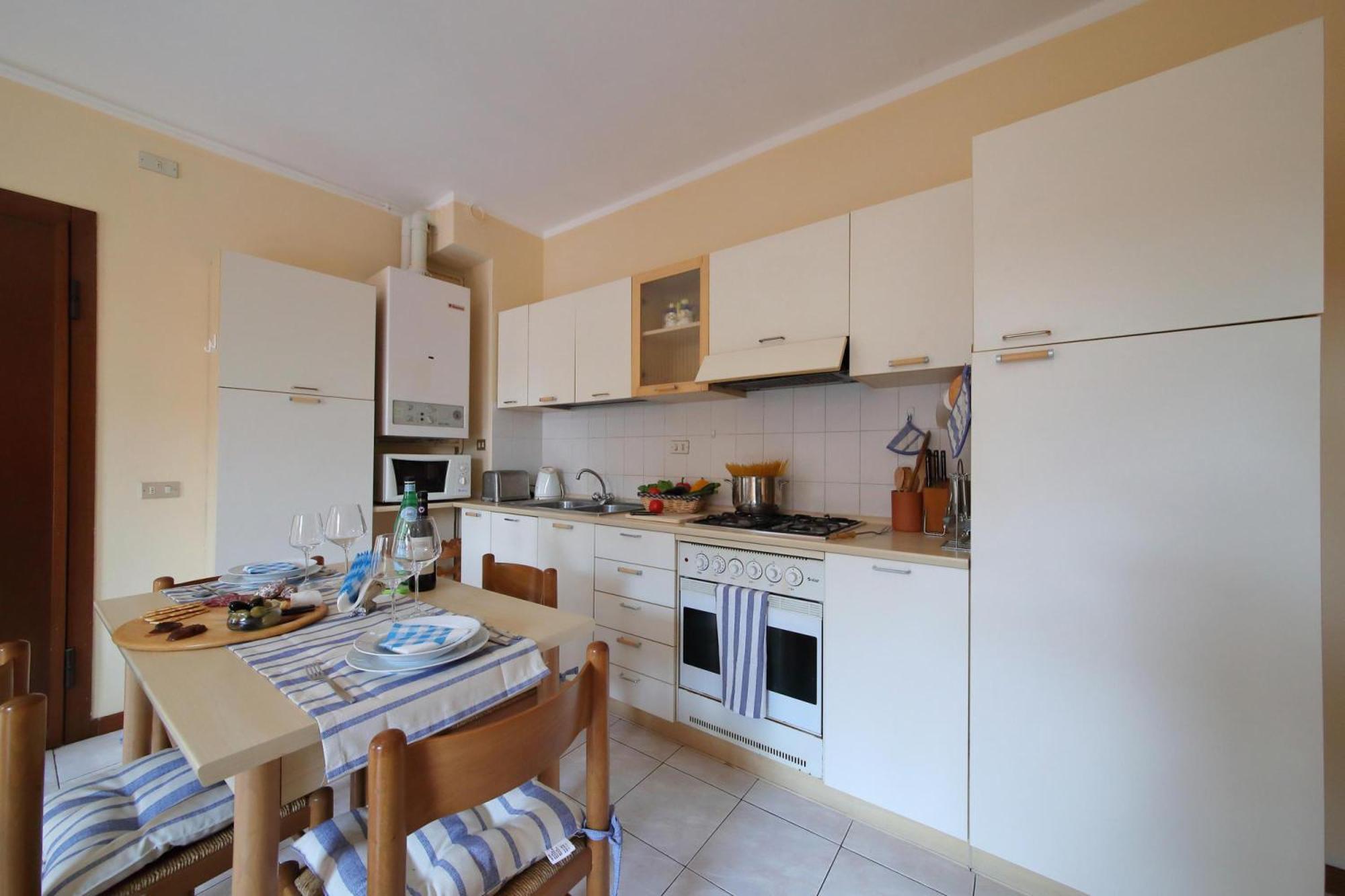 Petalo Bianco 100M From Lake - Happy Rentals بافينو المظهر الخارجي الصورة